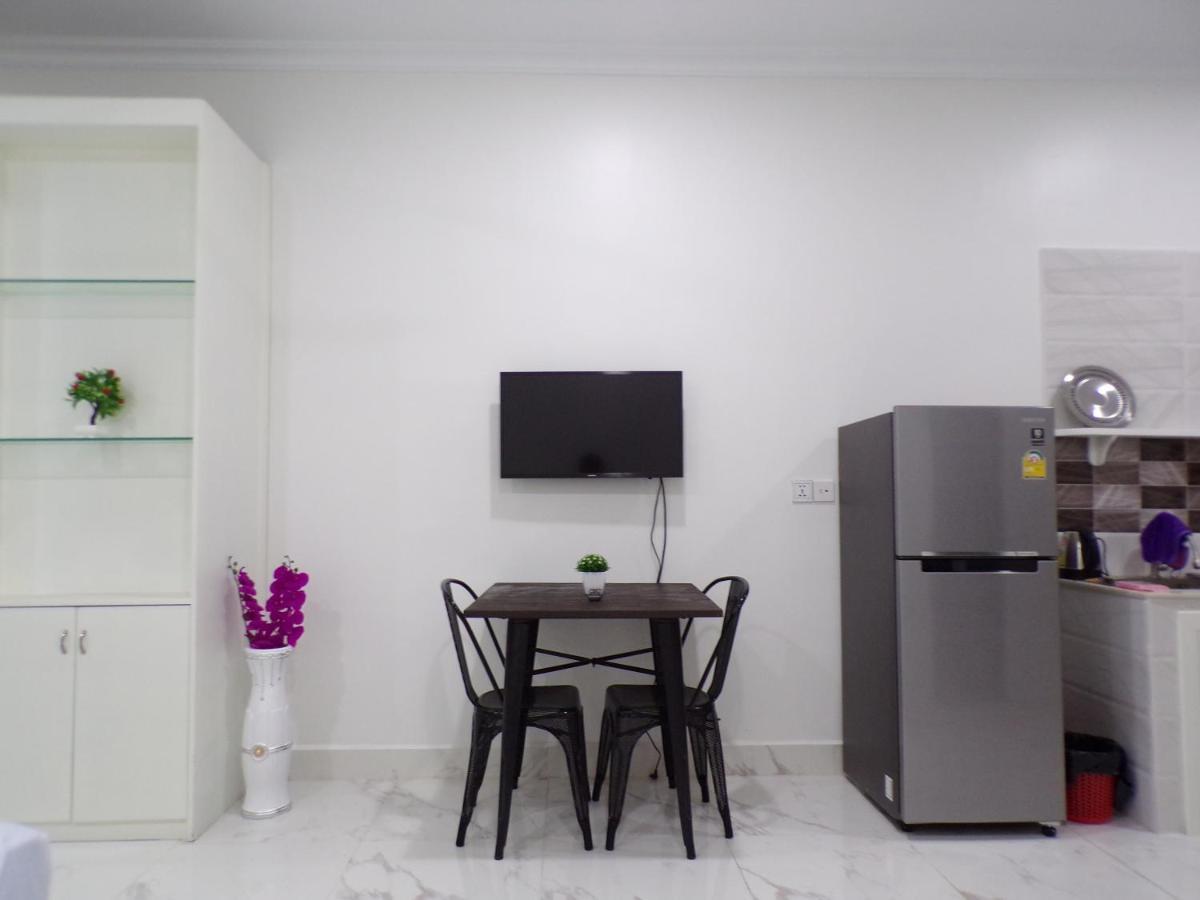 Ananta Aster Apartment Phnom Pen Exterior foto