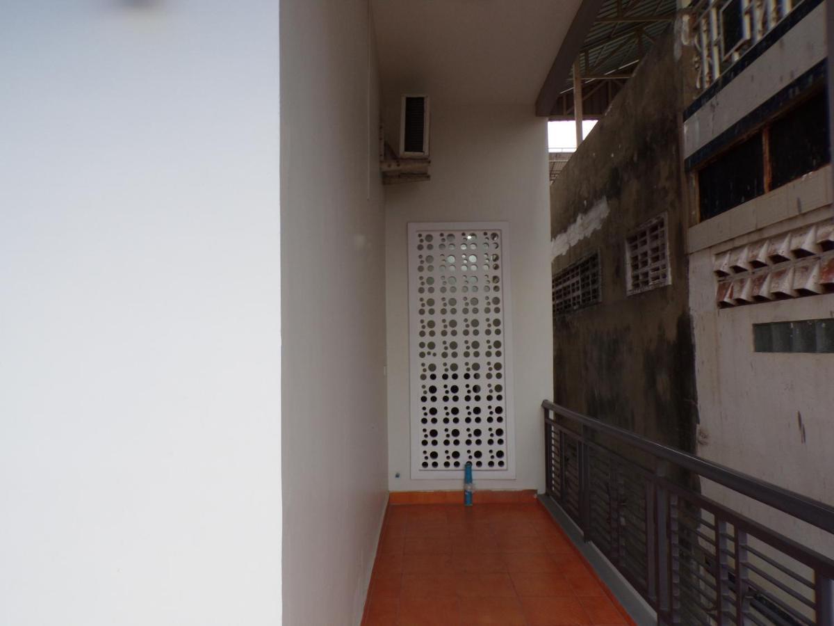 Ananta Aster Apartment Phnom Pen Exterior foto