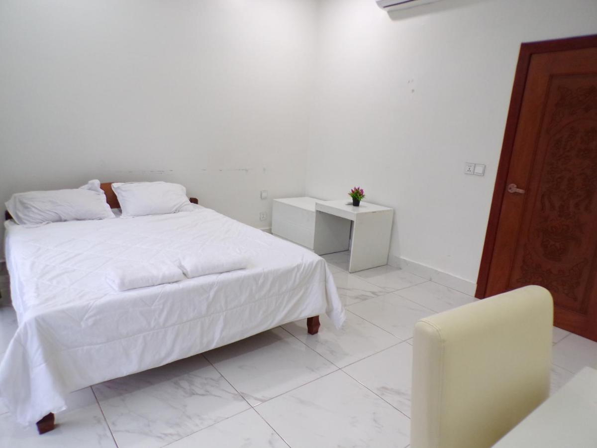 Ananta Aster Apartment Phnom Pen Exterior foto